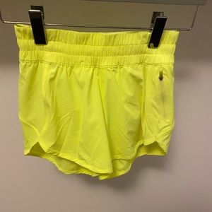 Lululemon short